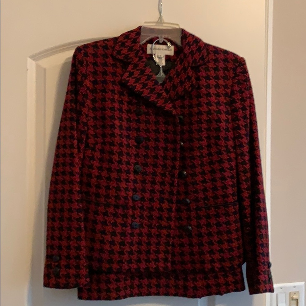 Suit